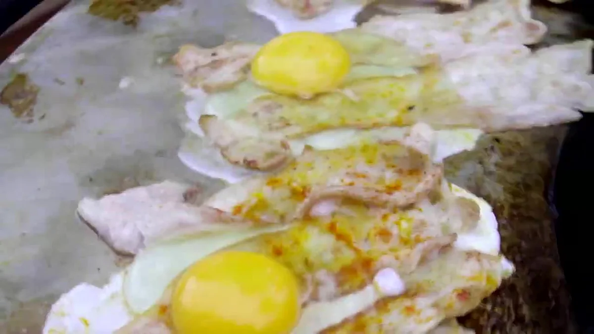 Глазунья с мясом прямо на жарочной поверхности FlameS